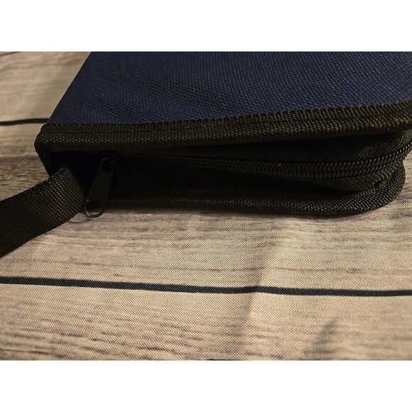 Y2K Retro CD/DVD Video Games Zipper Storage Binder Blue Cloth HOLDS 32 DISCS - Picture 6 of 8